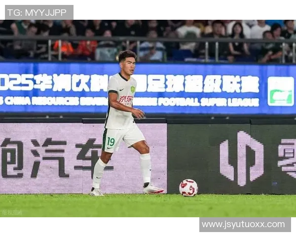 上海上港与北京国安激战下半场精彩瞬间回顾与分析 上海上港与北京国安激战下半场精彩瞬间回顾与分析