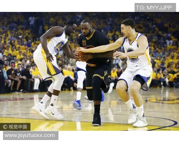 勇士与骑士激战2018年12月6日精彩回顾与赛后分析