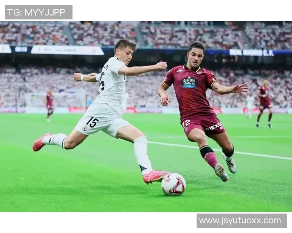 皇马与巴拉多利德0304赛季对决回顾及精彩瞬间分析 皇马与巴拉多利德0304赛季对决回顾及精彩瞬间分析