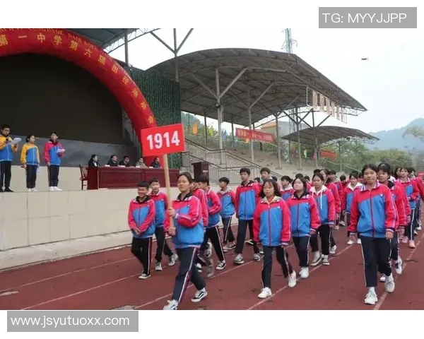 静钢特选队迎战巴拉圭U18球队展现青春风采与竞技精神